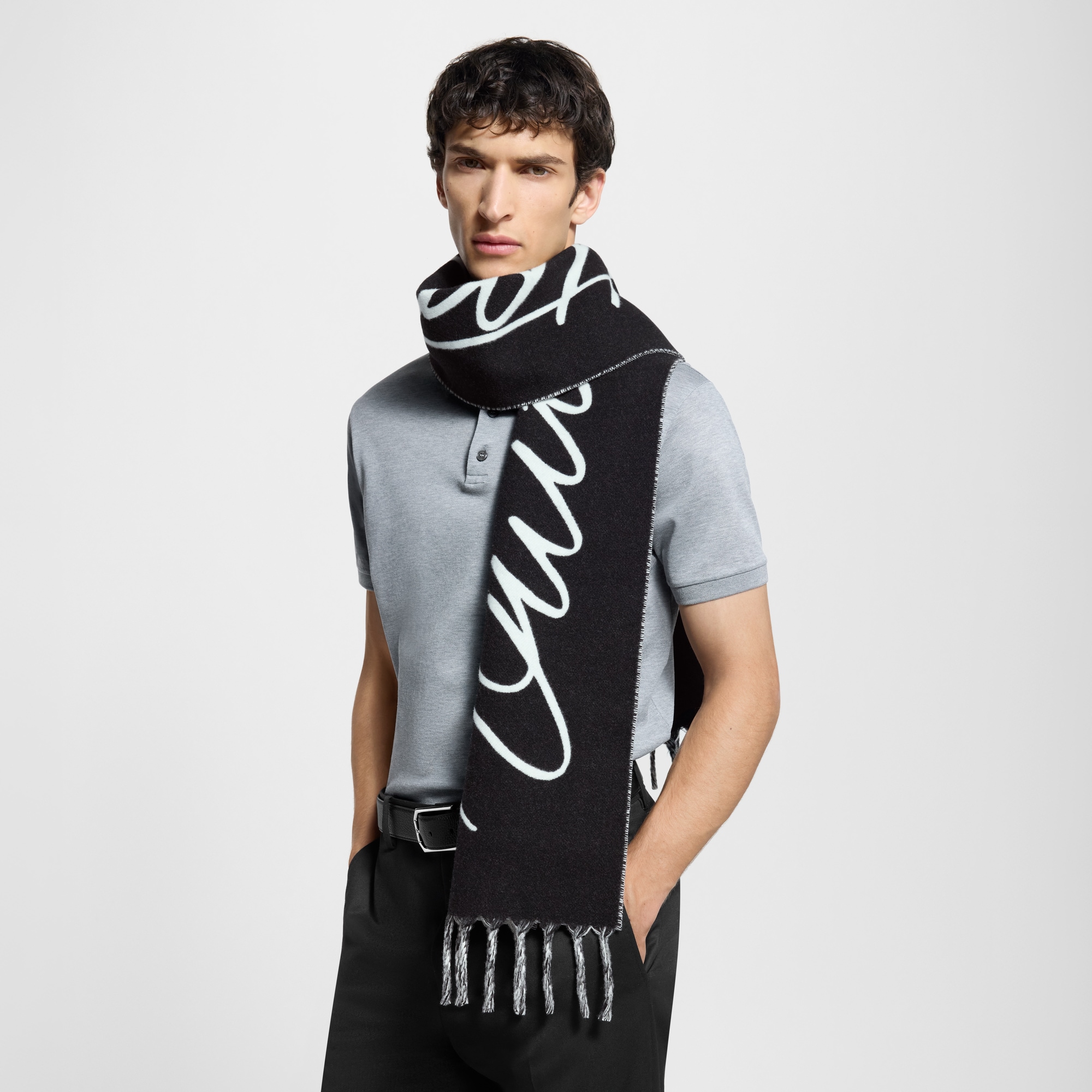 マフラー・シグネチャー S00｜ルイ・ヴィトン 公式サイト - M96956